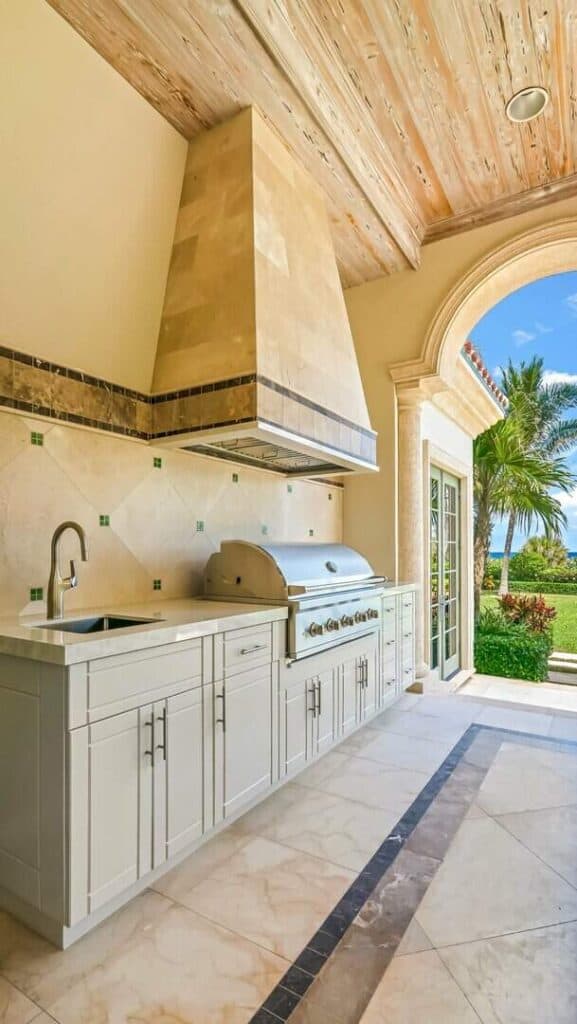 Outdoor -Kitchen